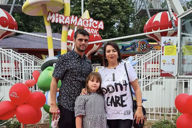 oana-roman-deschidere