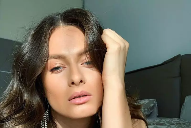 raluka-superstar-romania-copilarie-1