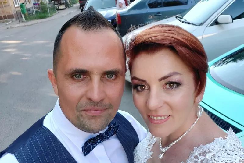 cine-este-sandy-medini-de-la-splash-vedete-la-apa7