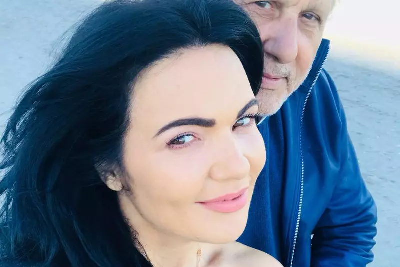 42716303_102318617411440_1830798241633927168_n