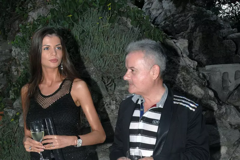 0c85e7f706cceb3f40ca71b266b3641c