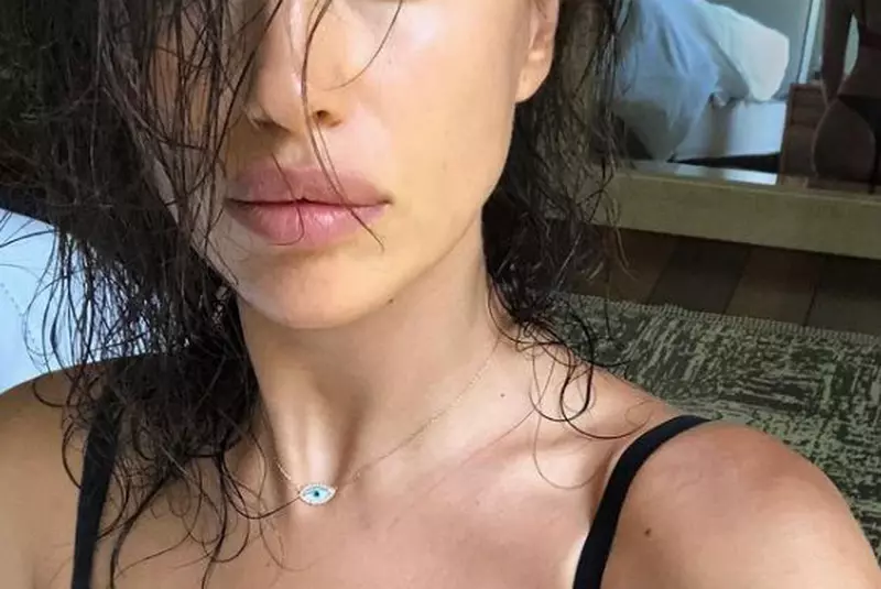 irina-shayk-bradley-cooper-pe-strada-2