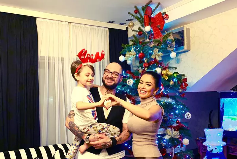 81193003_2955369371173853_8654402845681909760_n_38233100