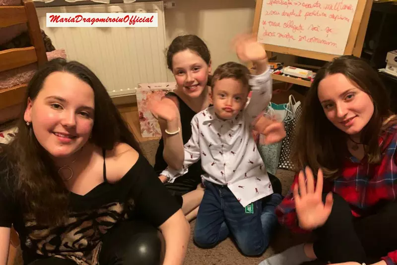 maria-cu-cei-4-nepoti-2014