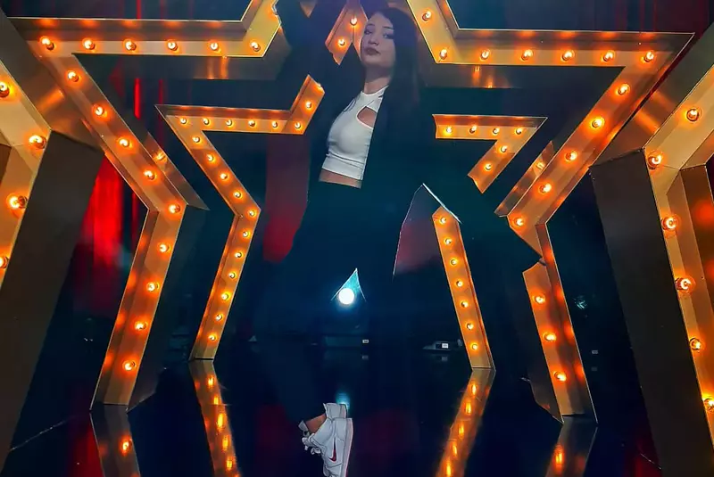 Bianca-Mihalcea-Golden-Buzz-Romanii-au-talent-6