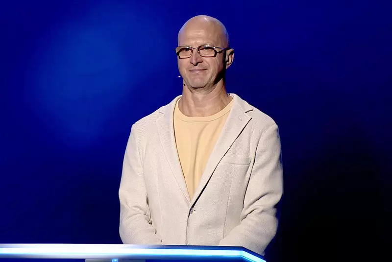 Cine-e-Dorin-Ioan-Rus-Castiga-Roamania-