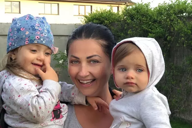 gabriela-cristea-tavi-clonda