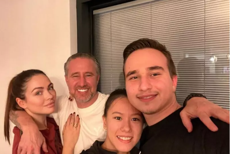 Anamaria-Prodan-alt-iubit-divort-Laurentiu-Reghecampf-8