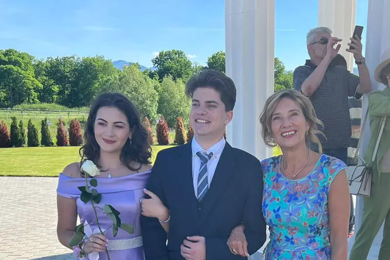 290667749_2214789252003022_7552365935187698661_n