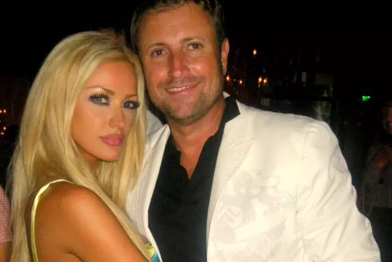 195540l-1418285413-1