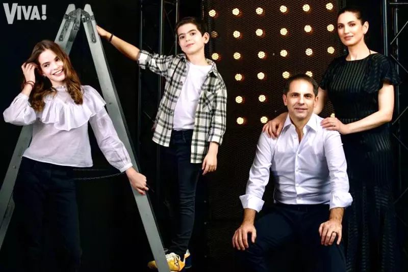 2dan-negru-si-familia