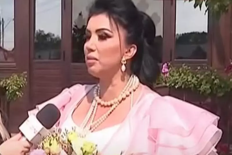 adriana-bahmuteanu-10