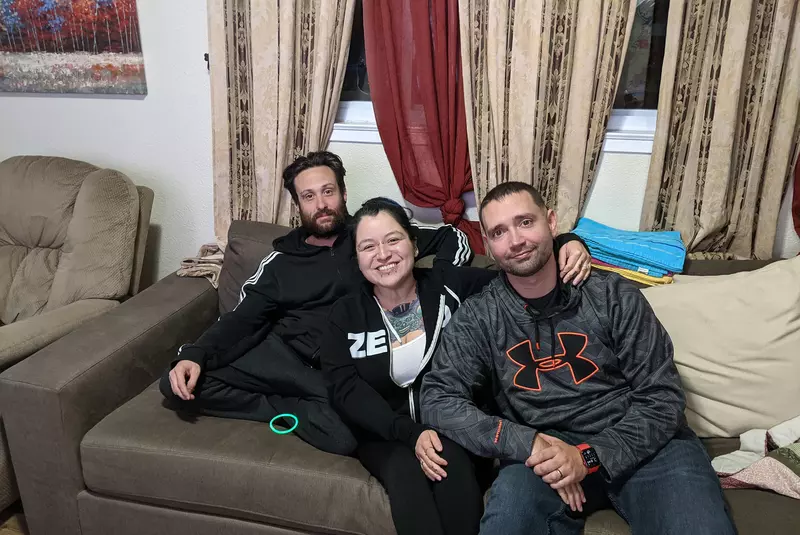 o-femeie-din-sua-s-a-casatorit-cu-doi-barbati-6