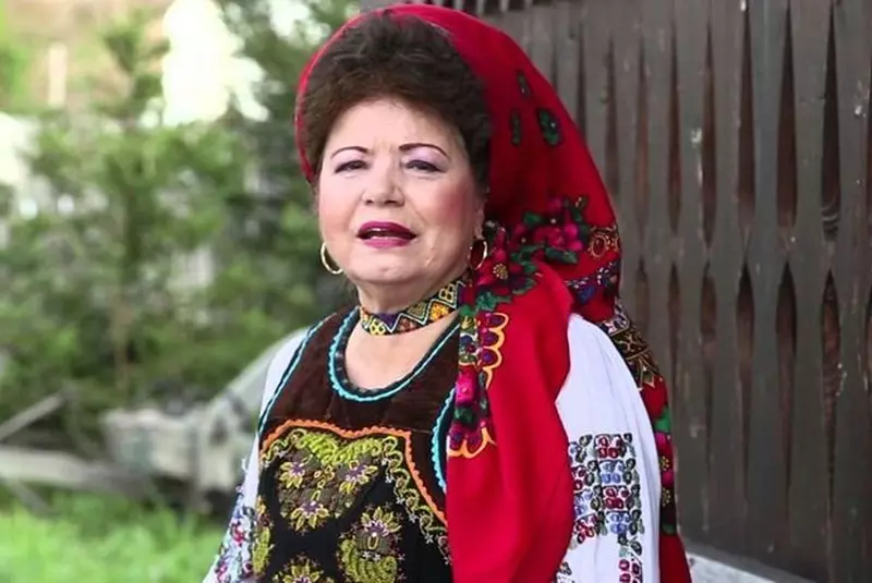 8280407425369627665736014304651412165361664o