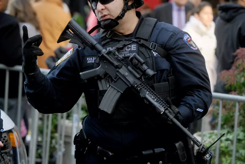 Black Friday Crowds Thin In Subdued Start To Us Holiday Shopping – NYC