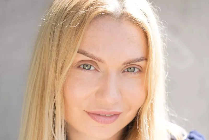 cioran-iubita-dobresc-3