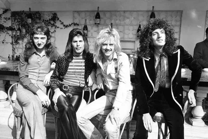 Queen in New York Archive