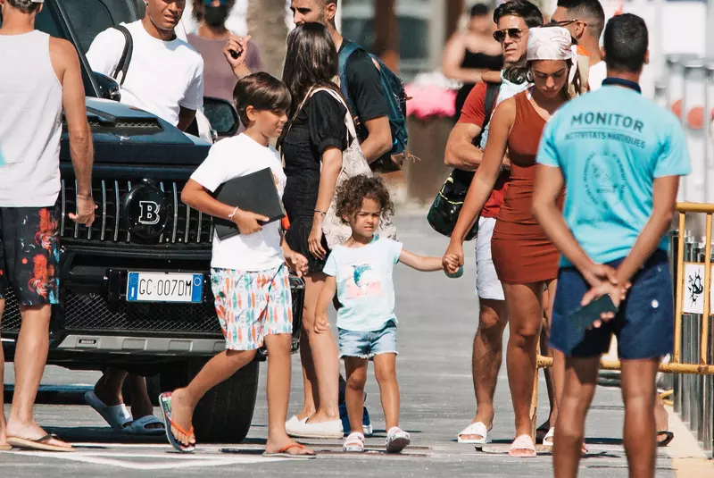 *EXCLUSIVE* Georgina Rodriguez spends time with her children on a yacht in Italy while Cristiano Ronaldo is away playing a match!