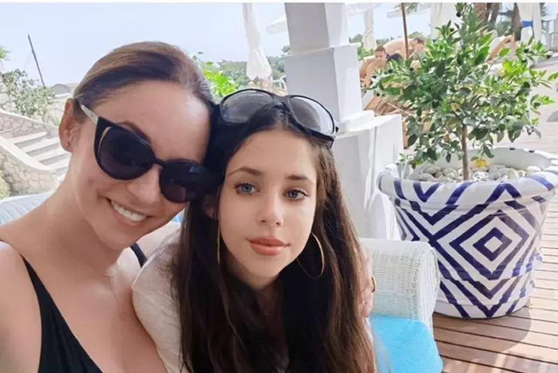 andreea-marin-si-violeta-1-3