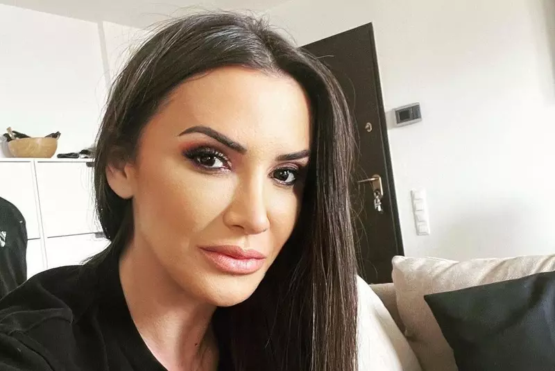 whatsapp-image-2023-01-05-at-18.12.24