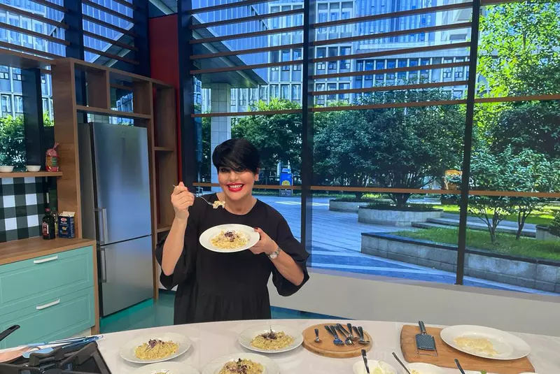 patriziA a paglieri dimineata cu noi