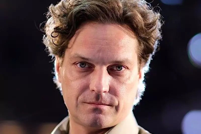 230231_10150165857526216_3061054_n