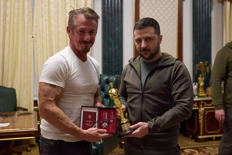 Volodymyr Zelenskyy met with Sean Penn – Kiev