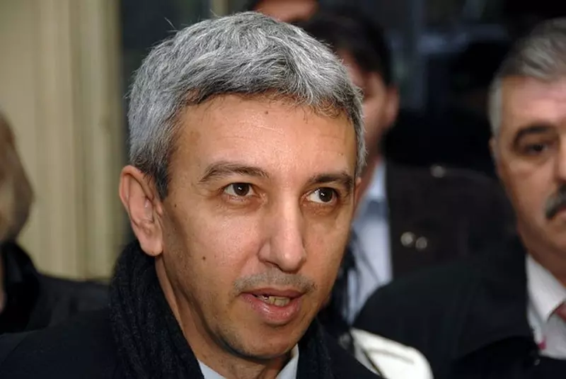 Ce-a-fost-și-ce-a-ajuns-Cum-arată-Dan-Diaconescu-după-ce-a-închis-OTV-și-a-cam-rămas-fără-bani-2