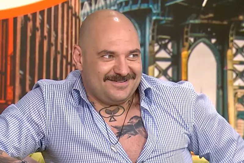 c2g9yjgxyjc3mgiyodzlzdhkmmzkyzkzmdg0ztdlm2i5y2u.thumb_