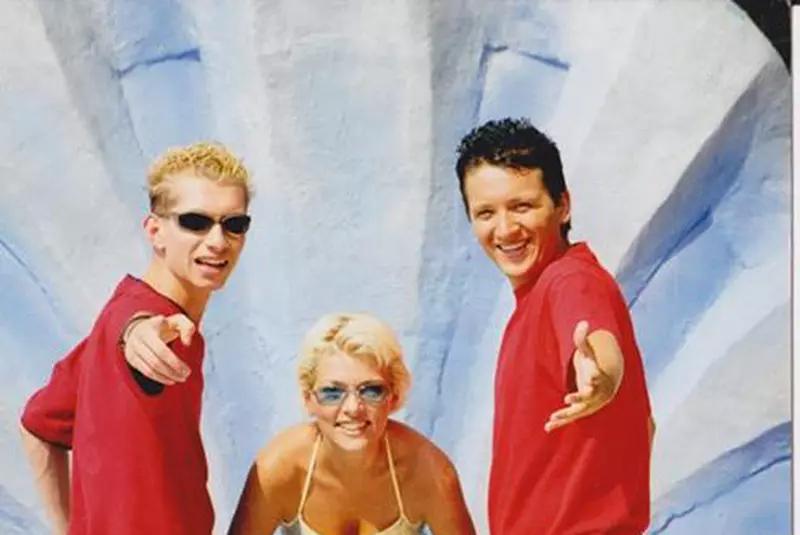 hi-q-in-fotografii-anul-2001-totul-va-fi-bine-600×435-1