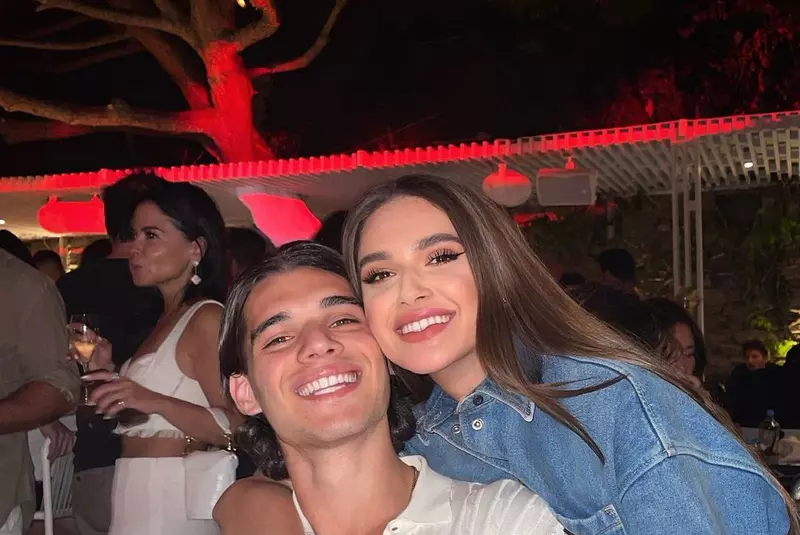 zjfmyzawmjbjodrhymm0mda5mwfmyjk1ndaxzda4.thumb_