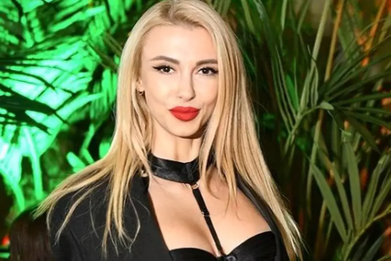 Cine sunt și cu ce se ocupă părinții lui Victor Cornea, iubitul Andreei Bălan. tv