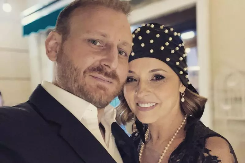 andreea-marin-si-a-luat-fiica-in-vacanta-in-care-a-fost-cu-iubitul-consul_5_size24