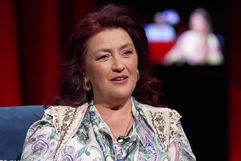 rona hartner vedeta