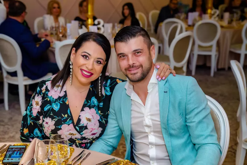 oana roman si marius elisei
