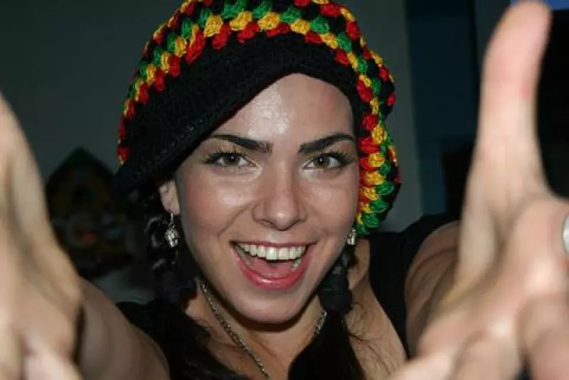 dana amriajuna