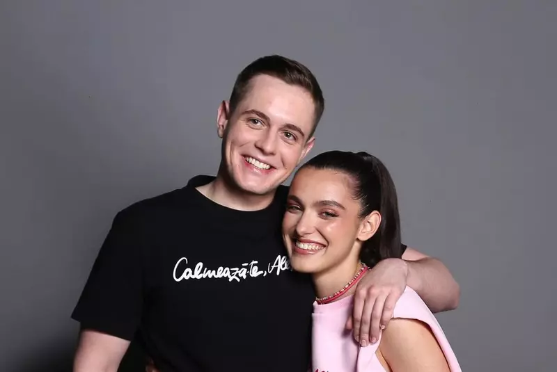 pasarea-botero-1536×792-1