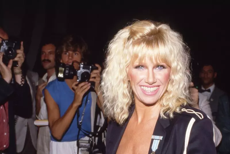 Suzanne Somers dies at 76 **FILE PHOTOS**