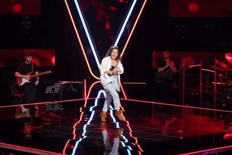raluca radu vocea romaniei pe scena