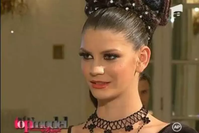 de-ce-a-renuntat-laura-giurcanu-la-o-cariera-in-modelling-zera-greu-cand-eram-tratata-ca-o-bucata-de-carne_7