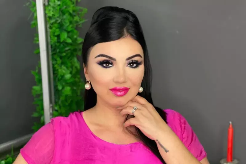 interviu-la-dublu-cu-adriana-bahmuteanu-si-sotul-ei.-cine-e-sef-in-casa-si-ce-au-sa-isi-reproseze-imi-zice-sa-imi-iau-telefonul-cu-mine.-video-exclusiv-1-1024×576-1