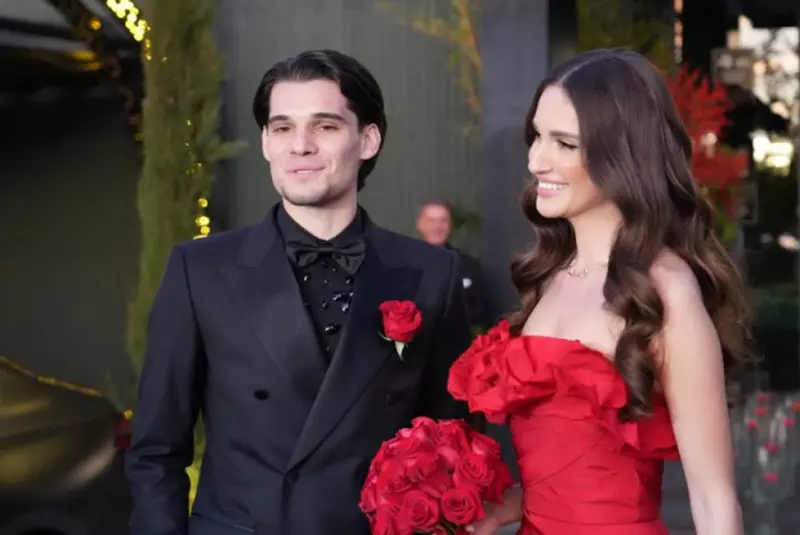 932d69bbb3c69b5959ef99f0e91e19d7