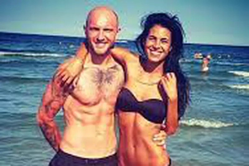 catalin-bordea-si-sotia-lui-livia-2-500×500-1