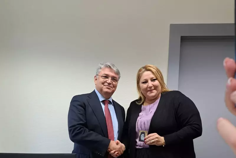 colaj diana sosoaca