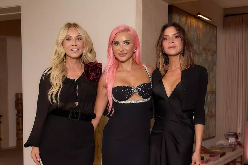 anastasia soare look