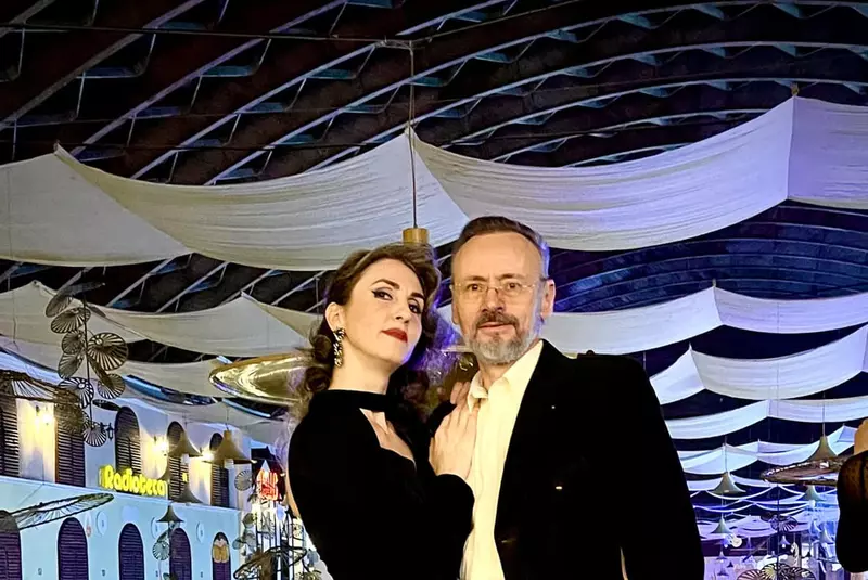 iulia-albu