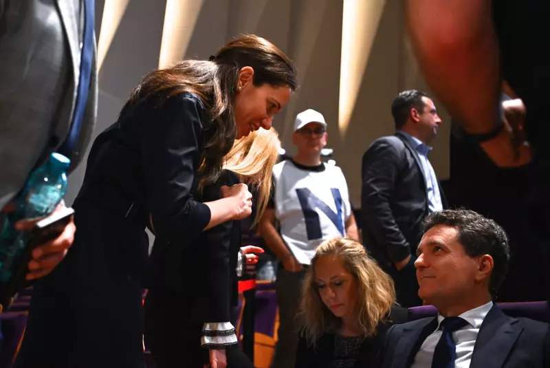 BUCURESTI – ALEGERI PREZIDENTIALE 2025 – TURUL 1 – NICUSOR