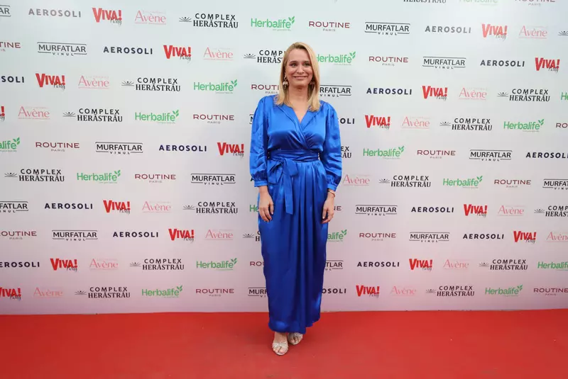 andreea esca petrecere viva1