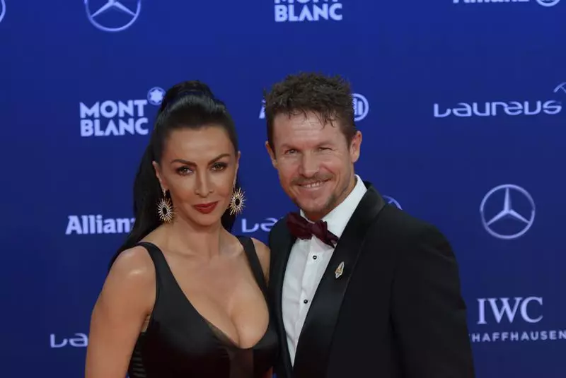 mihaela-radulescu-si-felix-baumgartner-1-scaled-e1752777517695
