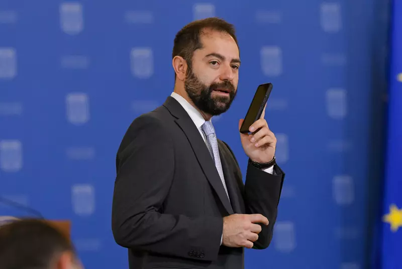CRISTIAN TUDOR POPESCU – CRP